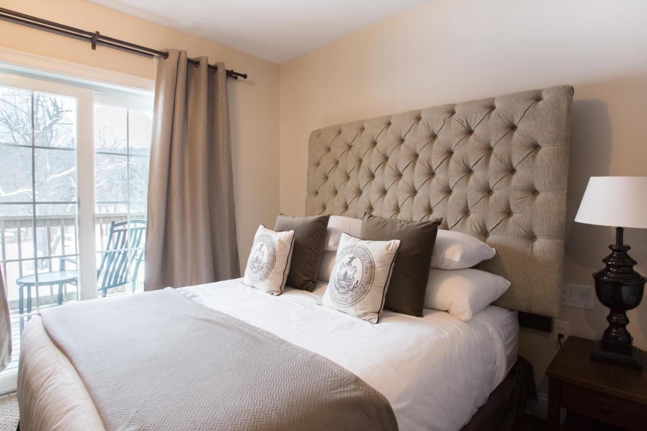 On The River Inn Вудсток Экстерьер фото